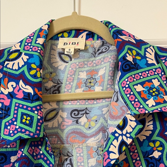 BiBi Multicolor Patterned Blouse - Picture 3 of 9